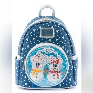 Disney Loungefly Mickey & Minnie
Snowman Snow Globe Backpack